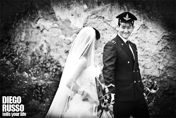 Fotografi Napoli Matrimonio Di Reportage Sposo In Divisa