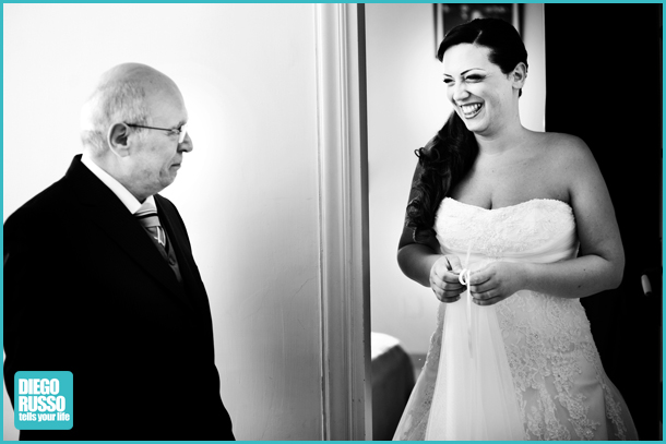 Foto Reportage Matrimonio - Foto Bianco E Nero - Sposa Con Padre