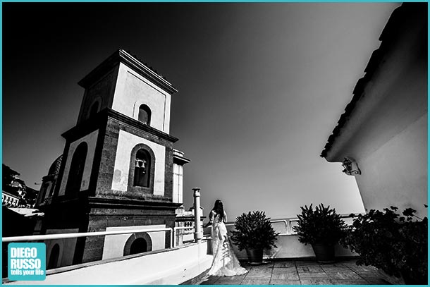 Foto Chiesa Santa Maria Assunta Positano – Foto Chiese Positano Foto Chiesa A Napoli – Foto Matrimonio A Positano – Foto Abito Da Sposa – Foto Abito Da Sposa In Pizzo – Foto Acconciatura Sposa – Foto Capelli Sposa Al Matrimonio – Foto Sposa Con Capelli Ricci – Foto Bianco E Nero – Foto Bianco E Nero AL Matrimonio – Foto Matrimonio In Chiesa – Foto Matrimonio Religioso - Foto Matrimonio – Foto Matrimonio Napoli – Foto Nozze – Foto Nozze Napoli -  Fotografi Napoli – Fotografi Matrimonio Napoli - Reportage Matrimonio - Reportage Fotografico - Wedding - Nozze – Matrimonio