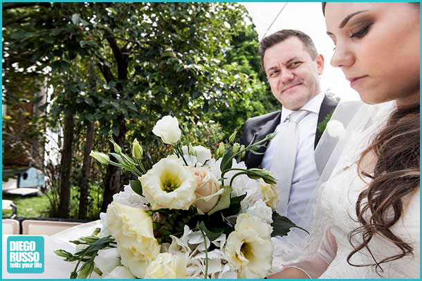 Foto Matrimonio Sposa Con Papà - Foto Bouquet Sposa - Foto Papà Sposa - Foto Fiore All' Occhiello - Foto Make Up Sposa
