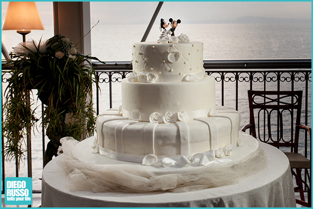 foto torta - foto wedding cake - foto della torta nuziale con cake topper - foto del cake topper - foto della torta al matrimonio