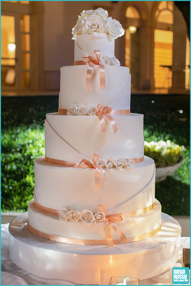 foto wedding cake - foto wedding cake con rose - foto torta nuziale