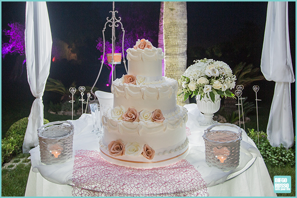 foto wedding cake con rose - foto wedding cake - foto torta nuziale