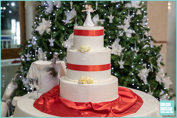 foto torta nuziale - foto torta matrimonio natalizia - foto torta sposi natalizia