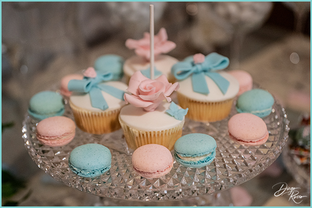 foto cupcakes colorati - foto macarons colorati - foto dolcetti colorati