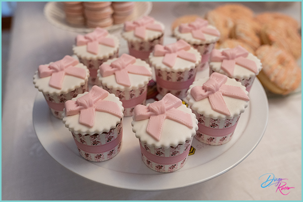 foto cupcakes per battesimo - foto cupcakes artigianali - foto cupcakes per angolo dolci